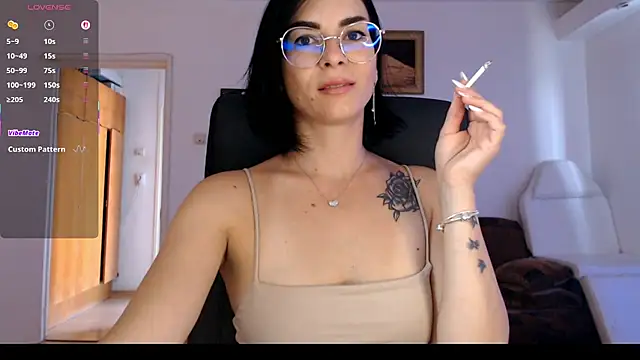 Snapshot of emacandy chatting on 07-20-26, 03:25 emacandy online show from 07-20-26, 03:25