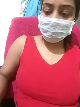 Snapshot of MidnightVibes_ chatting on 02-19-26, 05:31 MidnightVibes online show from 02-19-26, 05:31