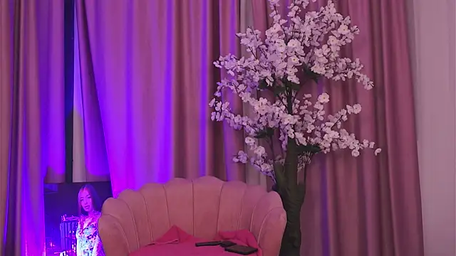 CassandraFoxy online show from 02-06-26, 05:23