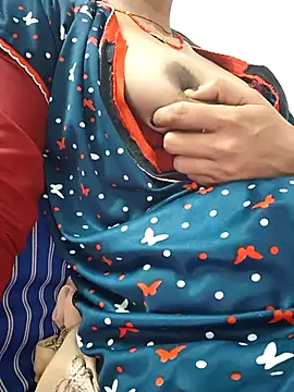 Snapshot of deshibhbi chatting on 02-07-26, 10:19 deshibhbi online show from 02-07-26, 10:19