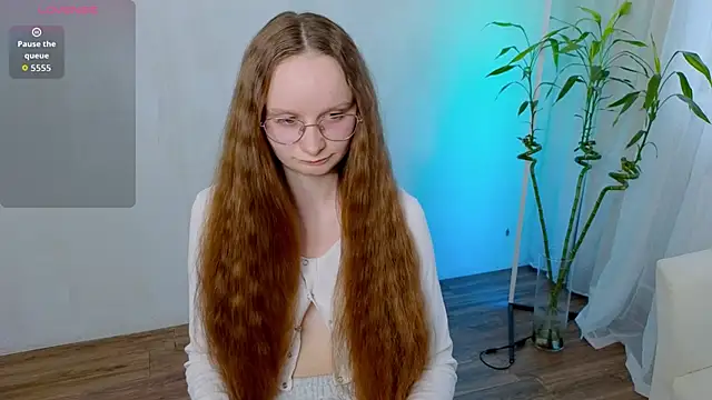 Snapshot of _EliDream chatting on 05-12-26, 10:56 EliDream online show from 05-12-26, 10:56