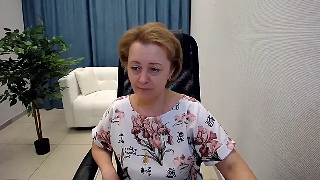 MONA W online show from 05-21-26, 10:55