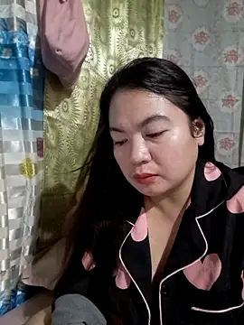 Snapshot of Zyramae_25 chatting on 02-16-26, 01:07 Zyramae 25 online show from 02-16-26, 01:07