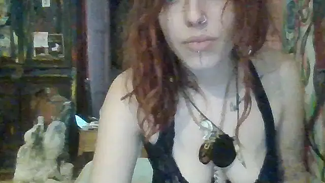 Snapshot of Sexyart00 chatting on 02-16-26, 01:29 Sexyart00 online show from 02-16-26, 01:29