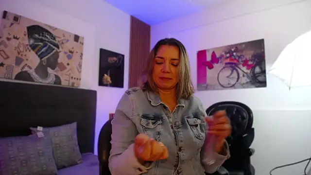milfsecret69 online show from 05-20-26, 10:54
