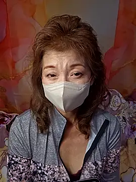 Snapshot of URAN429 chatting on 02-14-26, 06:26 URAN429 online show from 02-14-26, 06:26