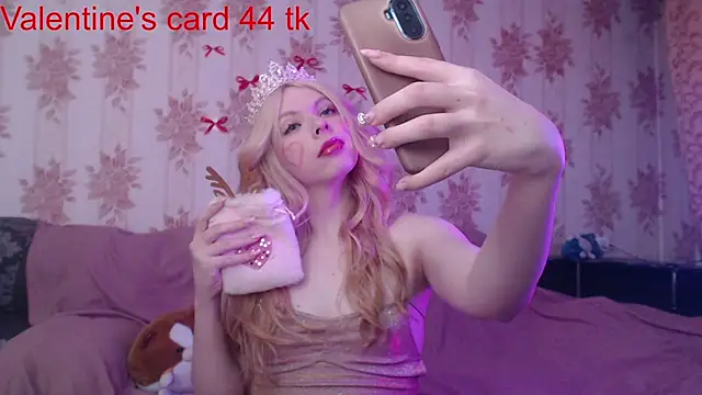 Snapshot of Cutie_Bambi chatting on 02-14-26, 11:07 Cutie Bambi online show from 02-14-26, 11:07