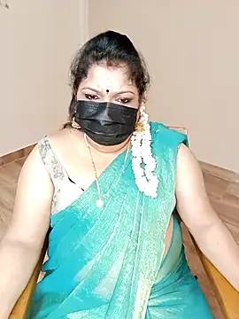 Snapshot of silk_rose05 chatting on 03-01-26, 06:10 silk rose05 online show from 03-01-26, 06:10