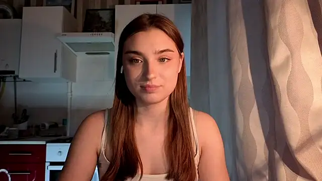 Snapshot of LissaBliss chatting on 04-28-26, 04:01 LissaBliss online show from 04-28-26, 04:01