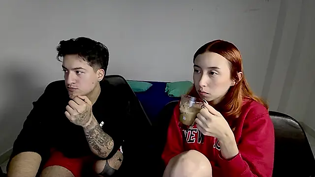 Snapshot of RoseSinsDonViktor chatting on 02-06-26, 10:29 RoseSinsDonViktor online show from 02-06-26, 10:29