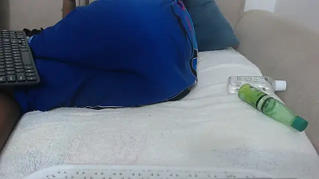 Florah23 online show from 04-03-26, 10:19