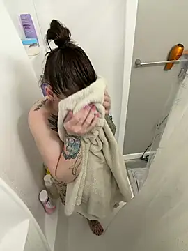 Snapshot of Sexysanka chatting on 02-08-26, 07:45 Sexysanka online show from 02-08-26, 07:45