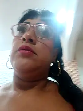 SabrinaColin online show from 05-17-26, 02:20