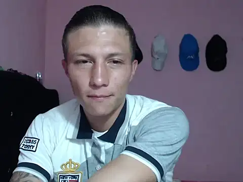 Snapshot of Cronos_Hot_8 chatting on 02-16-26, 07:59 Cronos Hot 8 online show from 02-16-26, 07:59