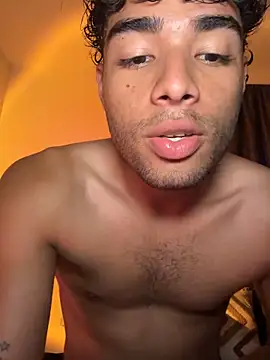 Snapshot of its_alejandro27 chatting on 02-28-26, 06:09 its alejandro27 online show from 02-28-26, 06:09