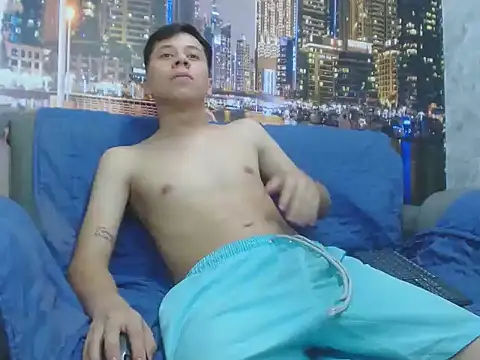 Snapshot of santiago_xxxcol chatting on 02-23-26, 11:46 santiago xxxcol online show from 02-23-26, 11:46