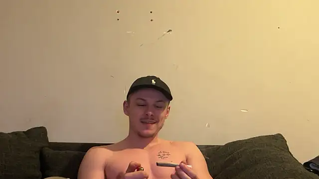 Snapshot of Lucas328706 chatting on 02-22-26, 10:30 Lucas328706 online show from 02-22-26, 10:30