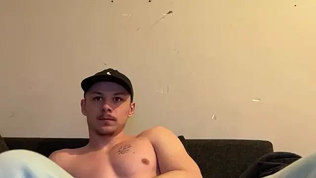 Snapshot of Lucas328706 chatting on 02-28-26, 05:14 Lucas328706 online show from 02-28-26, 05:14