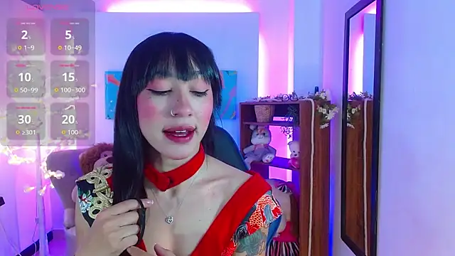 Snapshot of FIORELLA_L chatting on 02-27-26, 12:05 FIORELLA L online show from 02-27-26, 12:05