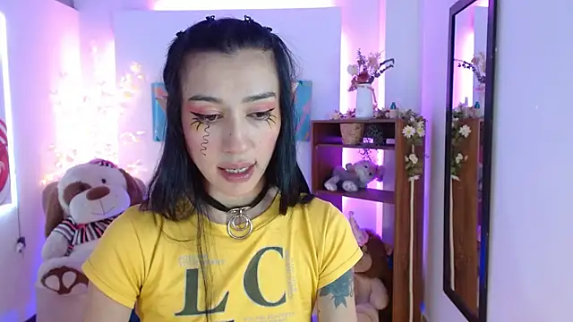 FIORELLA L online show from 06-03-26, 02:33