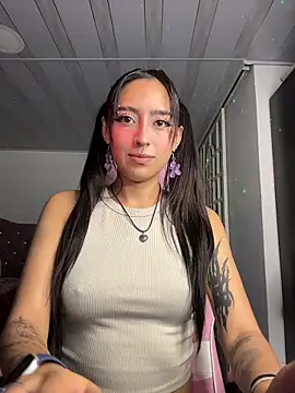 Snapshot of kuromi_x chatting on 02-04-26, 02:28 kuromi x online show from 02-04-26, 02:28