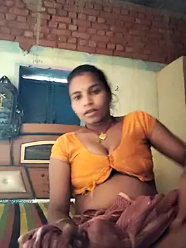 Snapshot of Gungun_thakur chatting on 06-19-26, 05:45 Gungun thakur online show from 06-19-26, 05:45