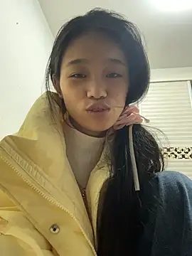 Snapshot of srr6677 chatting on 02-25-26, 03:49 srr6677 online show from 02-25-26, 03:49