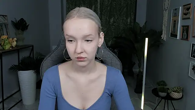 MaoqiBeverly online show from 03-20-26, 06:29