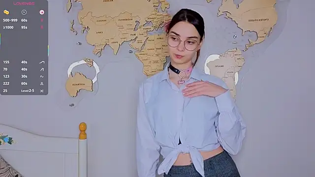 Snapshot of EddieChery chatting on 02-10-26, 03:27 EddieChery online show from 02-10-26, 03:27