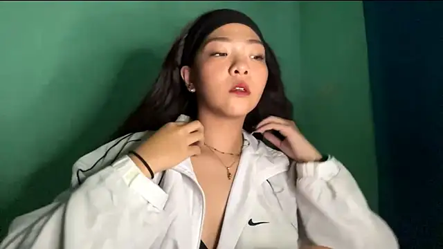 Snapshot of TerisaYellow chatting on 02-17-26, 01:07 TerisaYellow online show from 02-17-26, 01:07