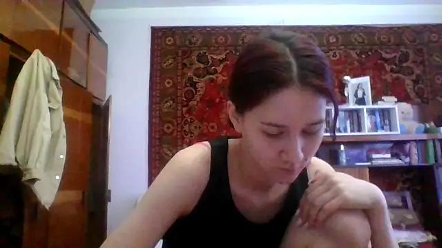 NickiKisinger online show from 03-29-26, 05:07