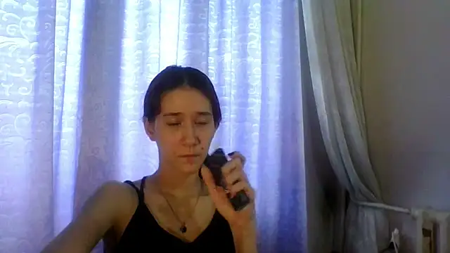 Snapshot of NickiKisinger chatting on 07-19-26, 07:12 NickiKisinger online show from 07-19-26, 07:12