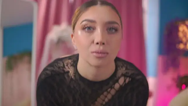 Snapshot of NadyaBlue chatting on 02-05-26, 10:09 NadyaBlue online show from 02-05-26, 10:09