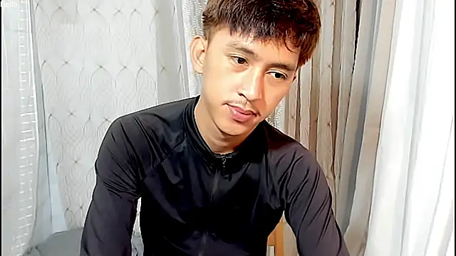 Snapshot of _andrie69_ chatting on 04-27-26, 12:25 andrie69 online show from 04-27-26, 12:25