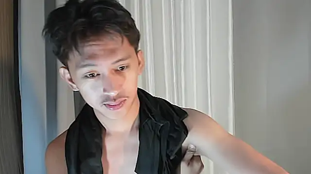 Snapshot of _andrie69_ chatting on 05-30-26, 01:52 andrie69 online show from 05-30-26, 01:52