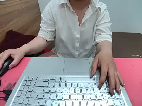 Sakura2k online show from 03-10-26, 11:54