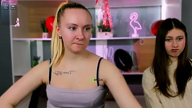 Snapshot of arianaa_cat chatting on 02-22-26, 08:57 arianaa cat online show from 02-22-26, 08:57