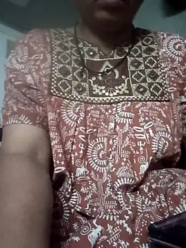 Snapshot of Annuhot143 chatting on 02-19-26, 02:51 Annuhot143 online show from 02-19-26, 02:51