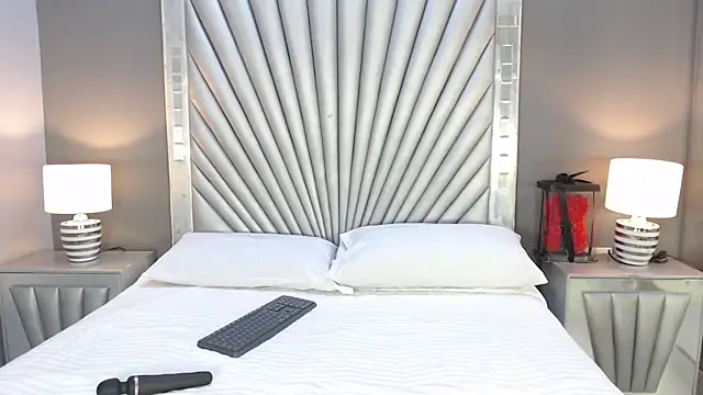 KiaraEverly online show from 02-11-26, 11:59