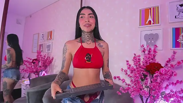 Snapshot of Ashley_Blum_ chatting on 02-27-26, 12:49 Ashley Blum online show from 02-27-26, 12:49