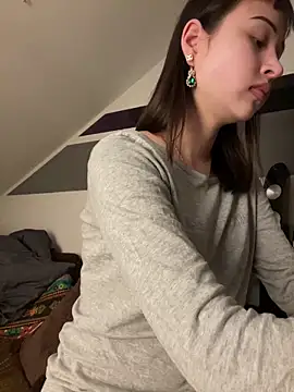 Snapshot of Just-Lilly chatting on 03-21-26, 06:11 Just-Lilly online show from 03-21-26, 06:11