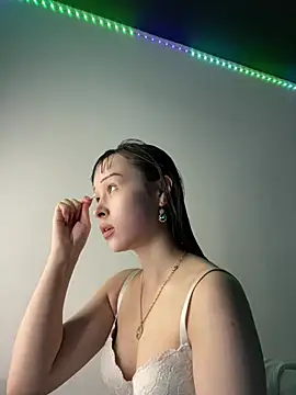 Snapshot of Just-Lilly chatting on 04-02-26, 04:04 Just-Lilly online show from 04-02-26, 04:04