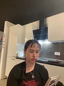 Snapshot of Just-Lilly chatting on 04-15-26, 03:35 Just-Lilly online show from 04-15-26, 03:35