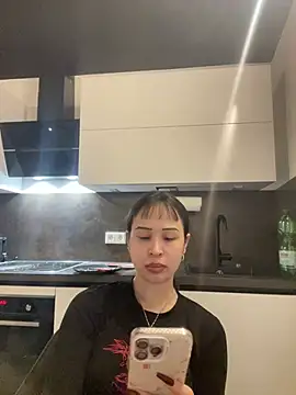 Snapshot of Just-Lilly chatting on 04-15-26, 03:41 Just-Lilly online show from 04-15-26, 03:41