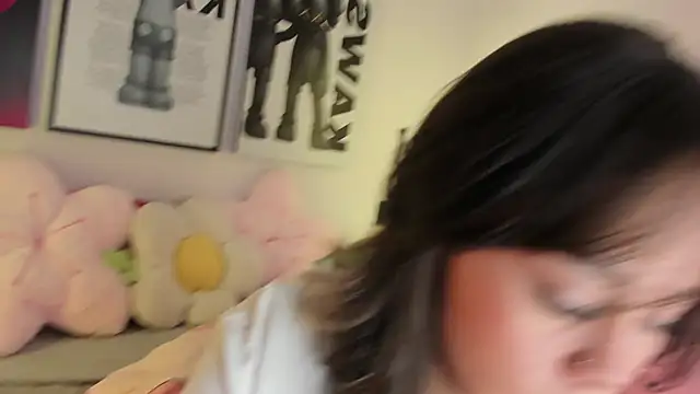 Hey lucy   online show from 07-18-26, 07:17