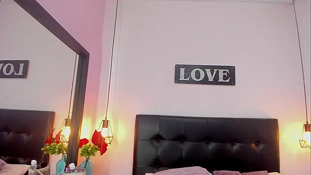 RousMature online show from 04-13-26, 08:03