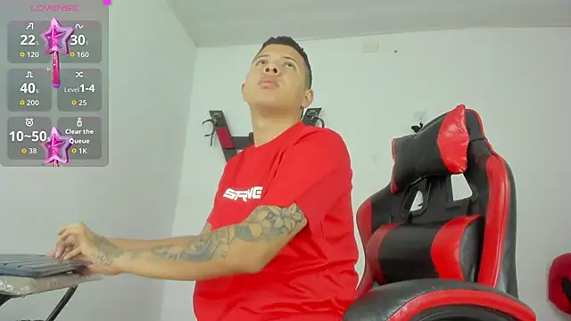 Snapshot of Steven_and_Camilo18 chatting on 02-28-26, 11:22 Steven and Camilo18 online show from 02-28-26, 11:22