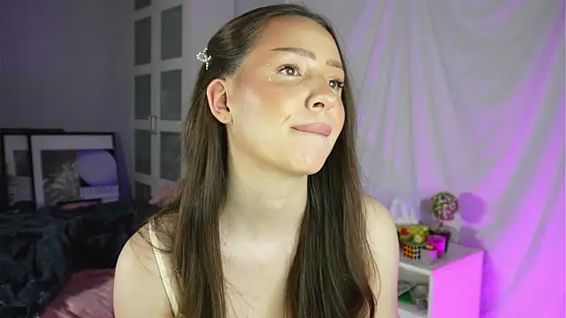 Snapshot of Murmella chatting on 02-09-26, 01:26 Murmella online show from 02-09-26, 01:26