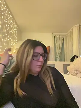 JasmineGlow7 online show from 03-09-26, 09:08