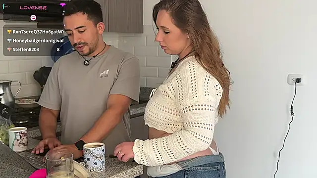 Snapshot of Sofii_n_Diego chatting on 02-07-26, 10:02 Sofii n Diego online show from 02-07-26, 10:02